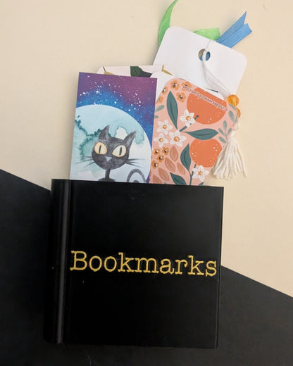 Bookmark Holder Caddy, Bookshelf Decor: Black