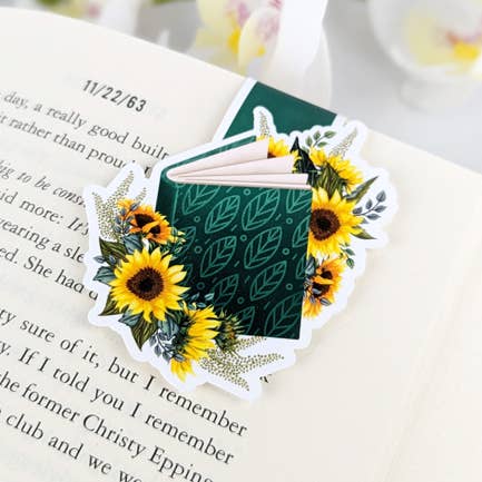 Magnetic Bookmark - Sunflower Book - Floral bookmark